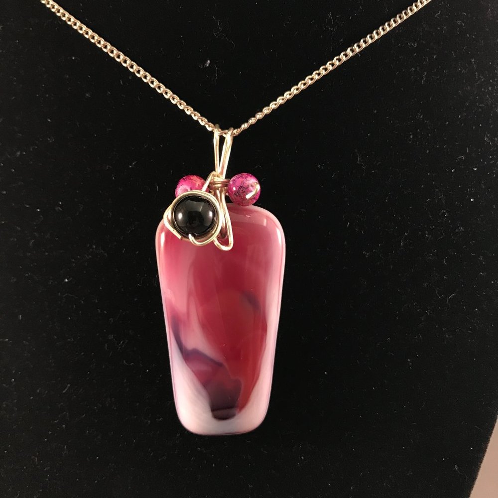 Artisan Fused Glass Pendant Necklace Gorgeous!